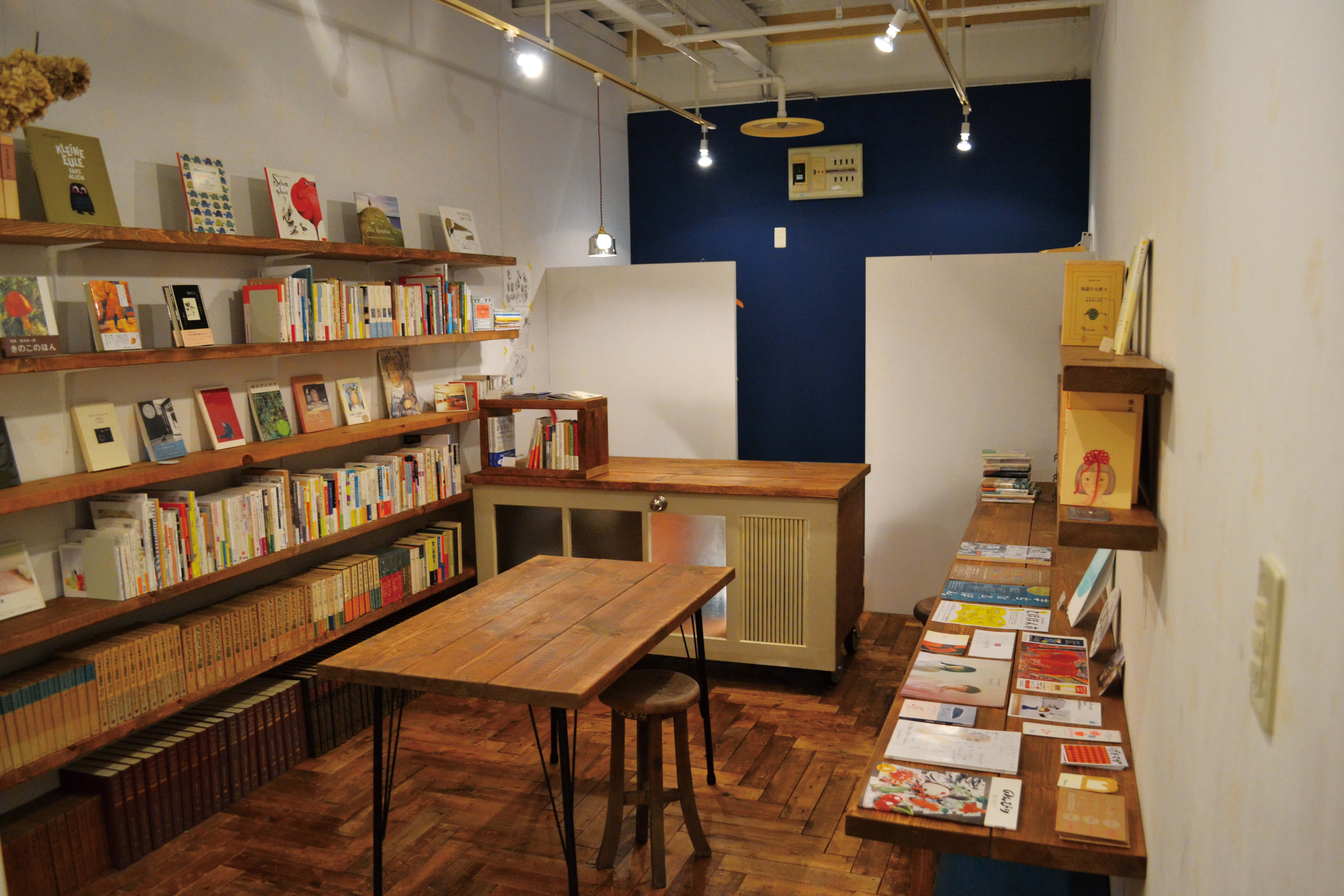 ナツメ店内
